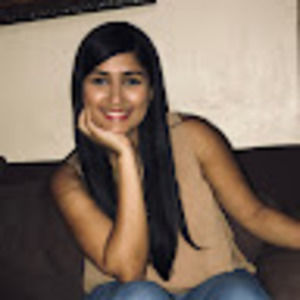 Meet your Posher, Heidi betsaida